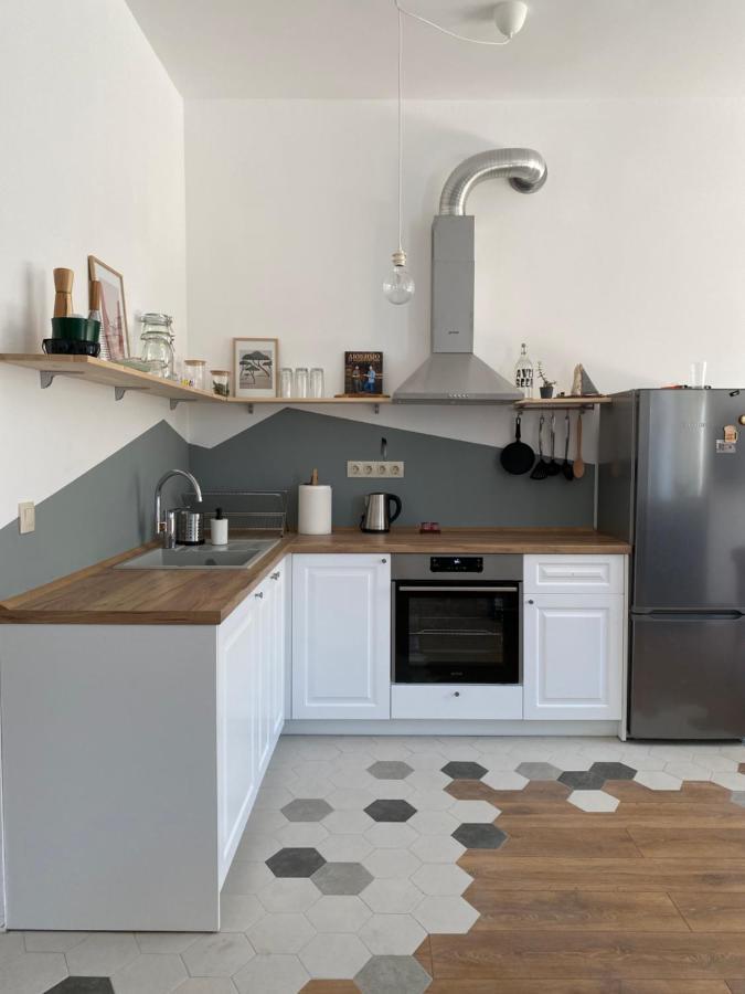 Atelier 26 Apartment Varna Luaran gambar